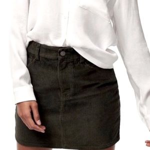 Aritzia Black Corduroy Cotton Mini Skirt Wilfred Free XS